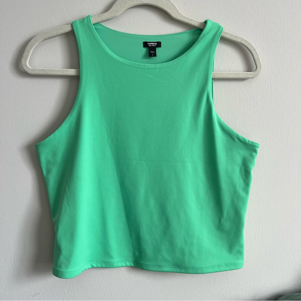 💚- Never Worn - Express Body Contour High Neck Cropped Tank - Large